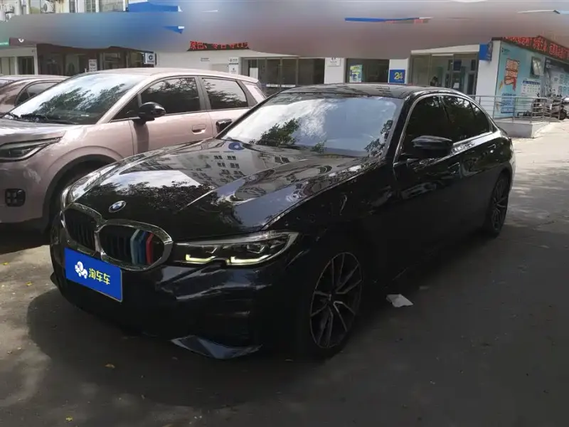 BMW 3 Series, 2021