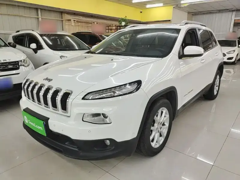 Jeep Cherokee, 2016