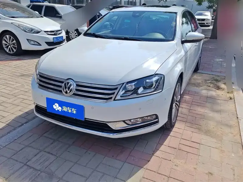 Volkswagen Magotan, 2015