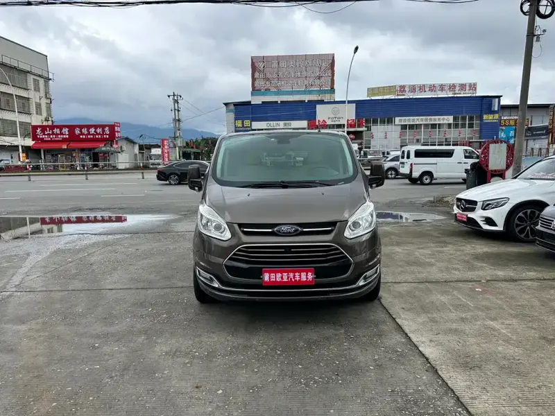 Ford Tourneo, 2017