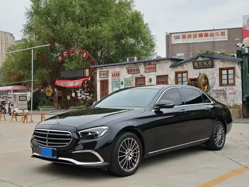 Mercedes-Benz E-Class, 2022
