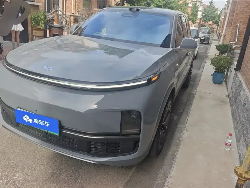 Li Auto Li L8, 2025