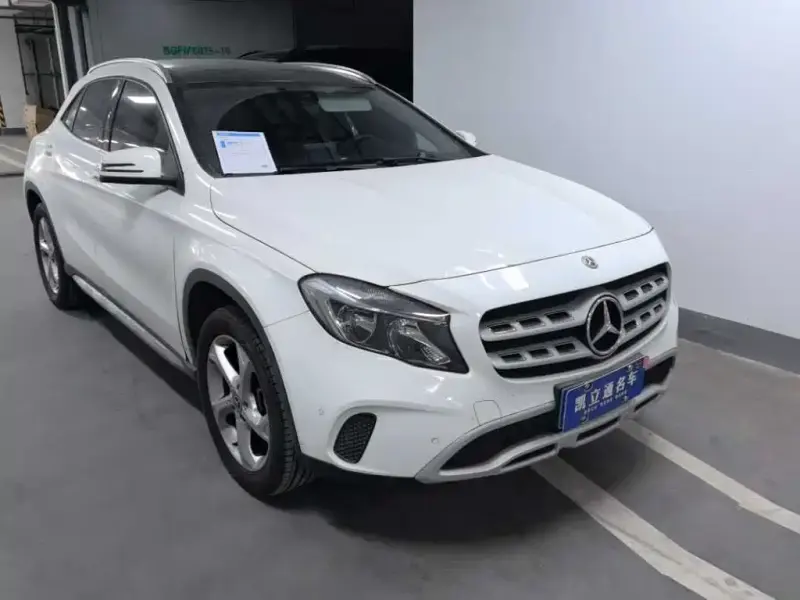 Mercedes-Benz GLA, 2018