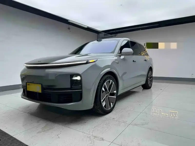 Li Auto Li L9, 2025