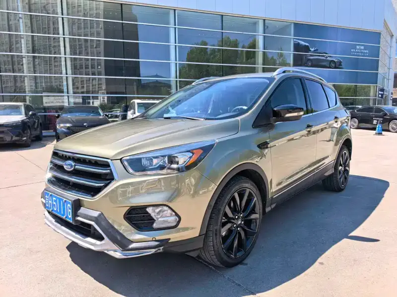 Ford Kuga, 2017