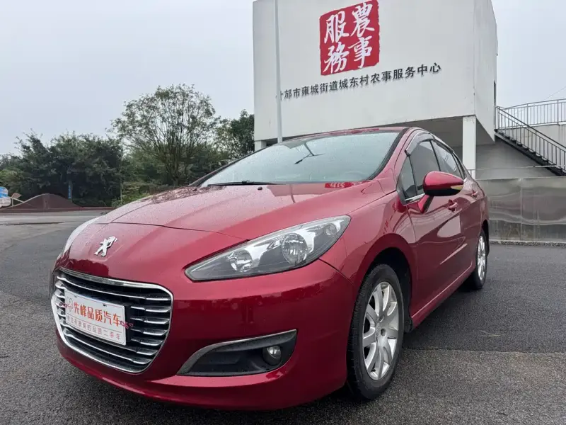 Peugeot 308, 2015