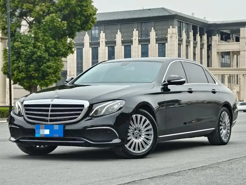 Mercedes-Benz E-Class, 2020
