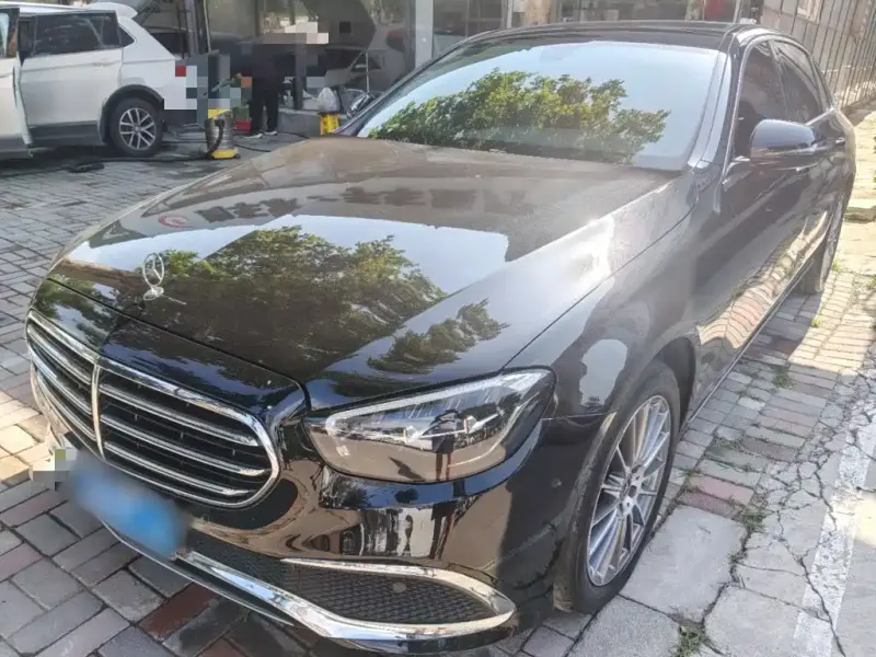 Mercedes-Benz E-Class, 2023