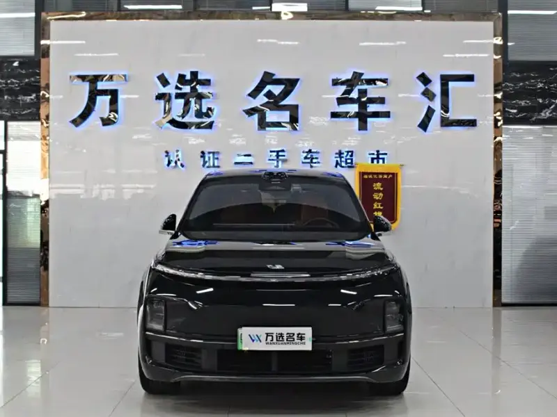Li Auto Li L8, 2025