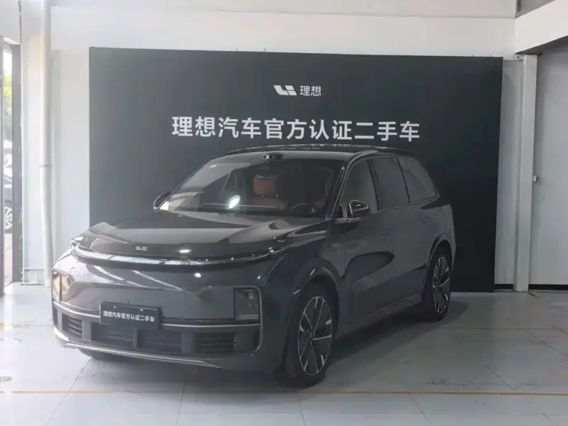 Li Auto Li L9, 2025