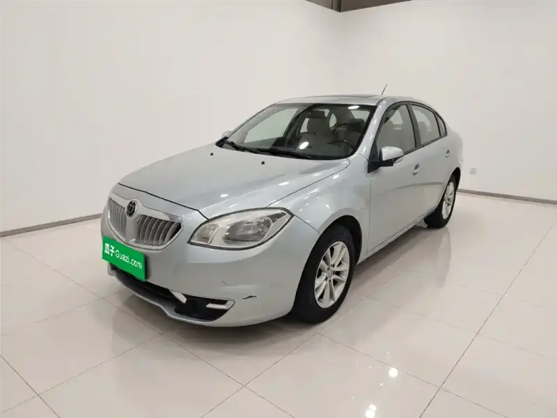 Zhonghua H330, 2015