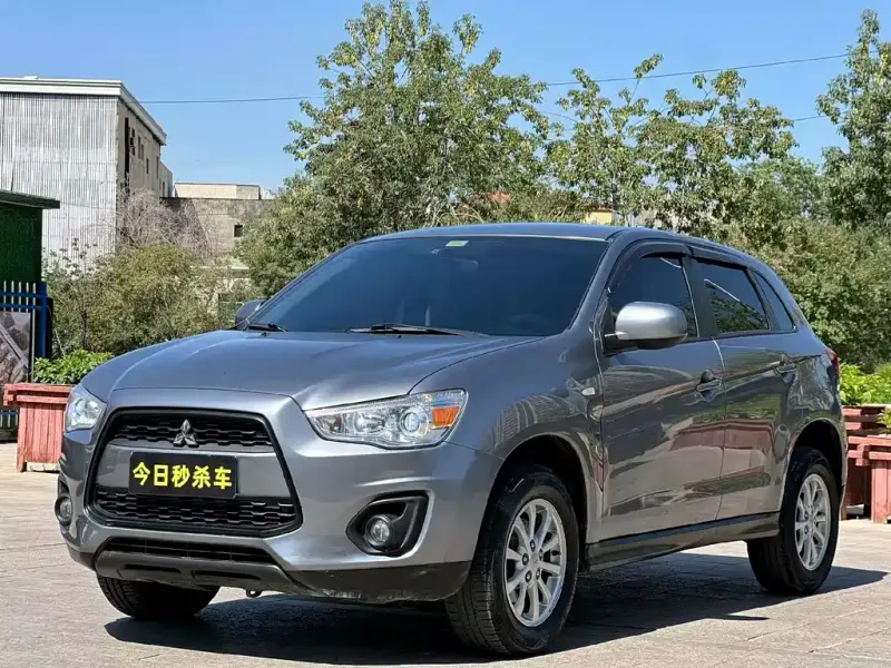 Mitsubishi ASX, 2015