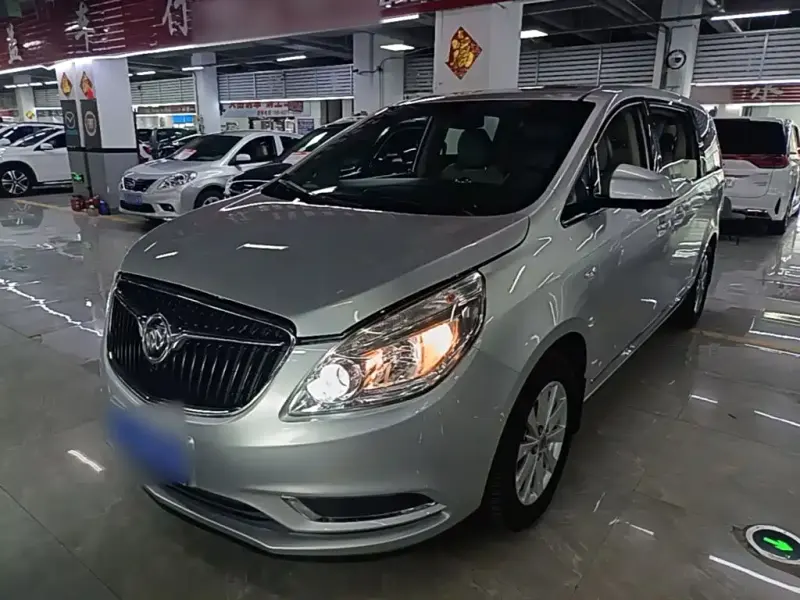 Buick GL8, 2018