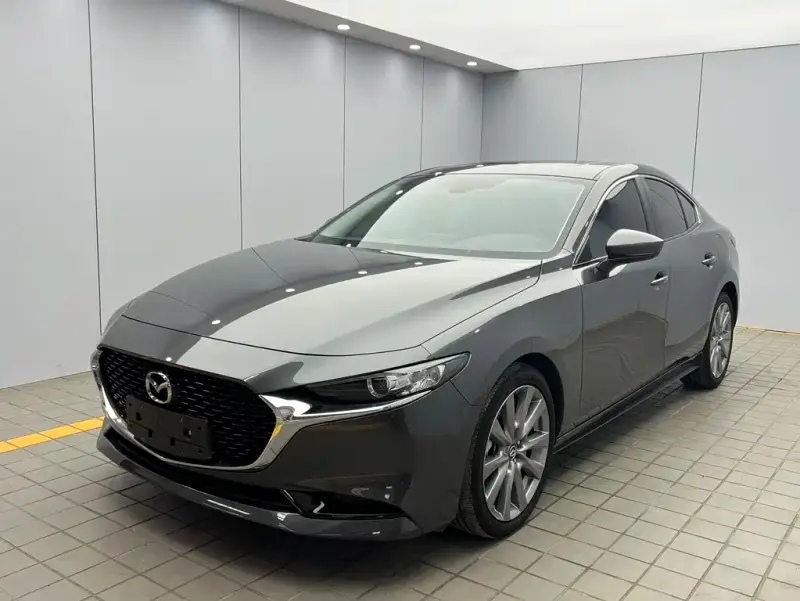 Mazda 3 Axela, 2024
