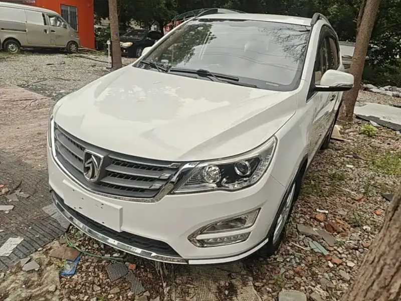 Baojun 560, 2015