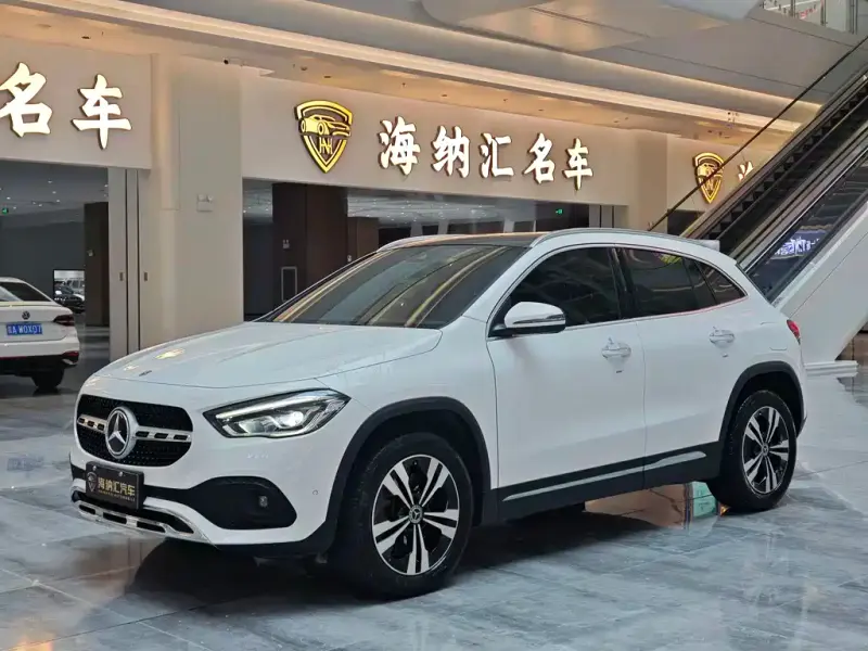 Mercedes-Benz GLA, 2023