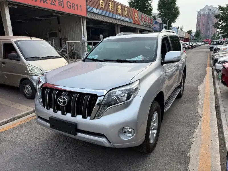 Toyota Prado, 2017 — фото 1
