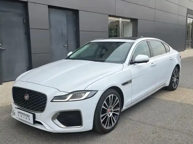 Jaguar XFL, 2025