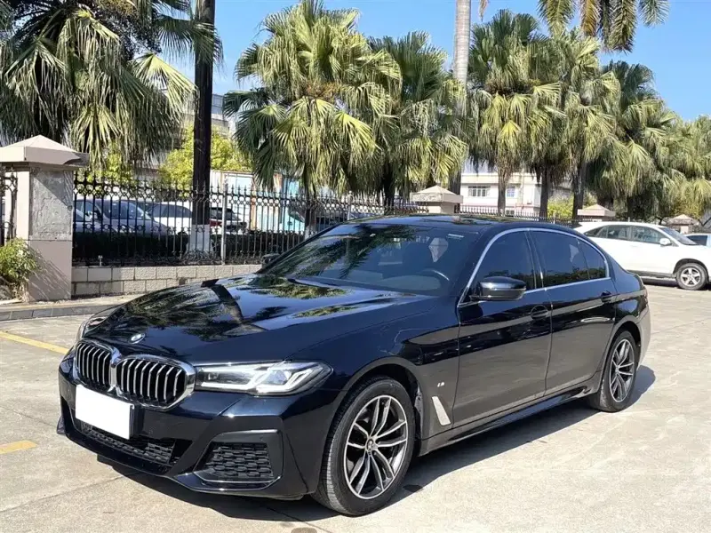 BMW 5 Series, 2023