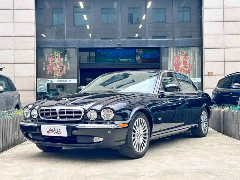 Jaguar XJ, 2006
