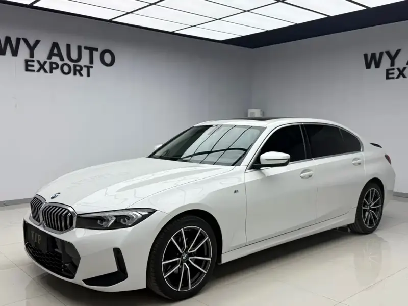 BMW 3 Series, 2023