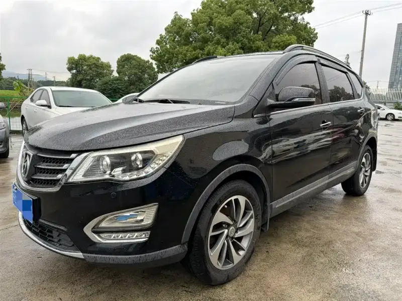 Baojun 560, 2017