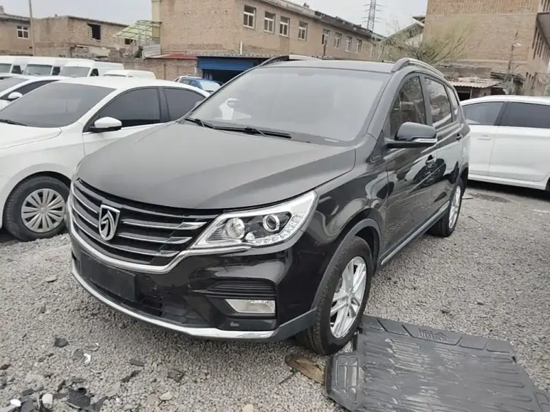 Baojun 560, 2017