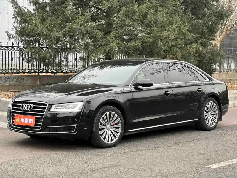 Audi A8, 2015