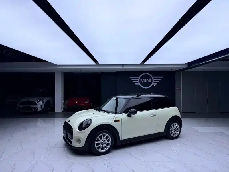 MINI Mini, 2015