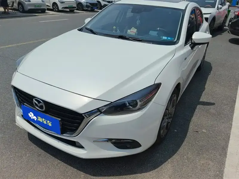 Mazda 3 Axela, 2017