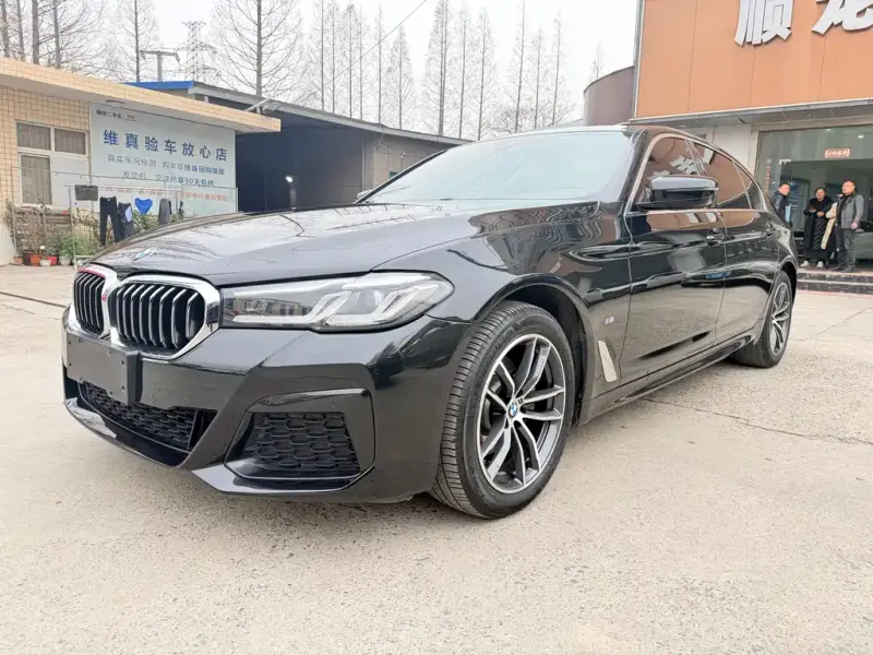 BMW 5 Series, 2021