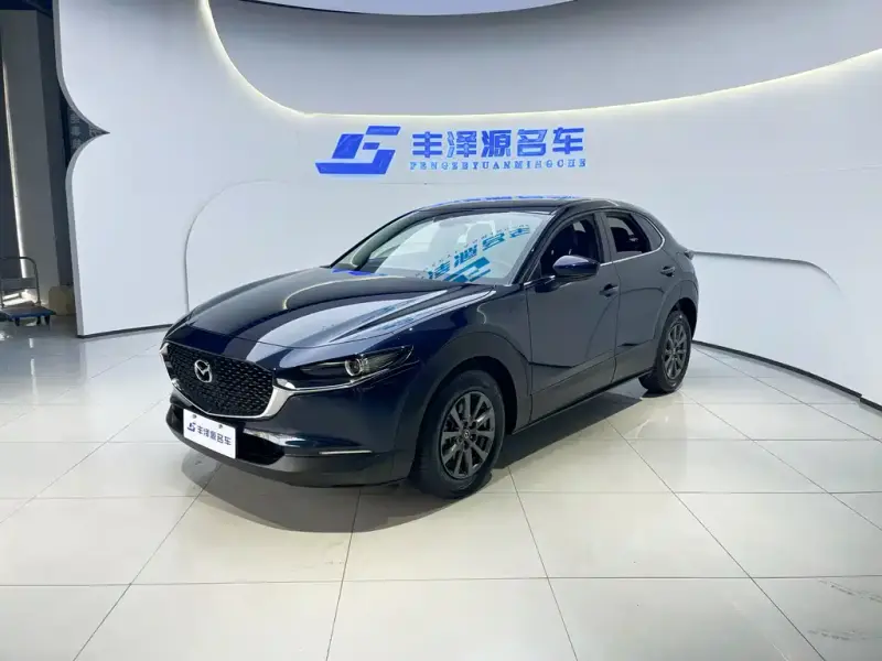 Mazda CX-30, 2021