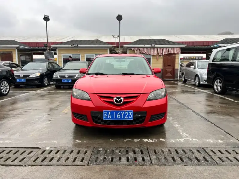 Mazda 3, 2012