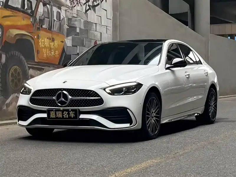 Mercedes-Benz C-Class, 2025