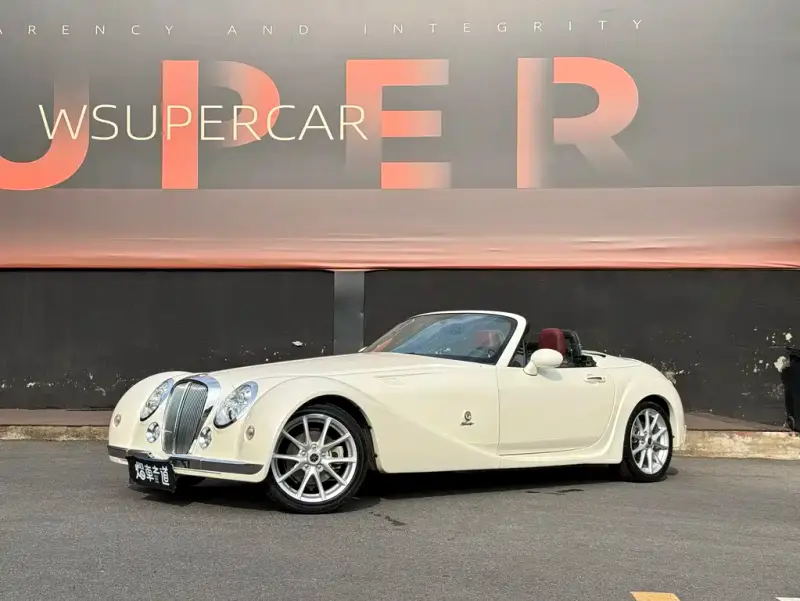 Mitsuoka Queen, 2012