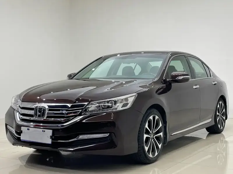 Honda Accord, 2015