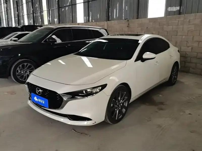 Mazda 3 Axela, 2021