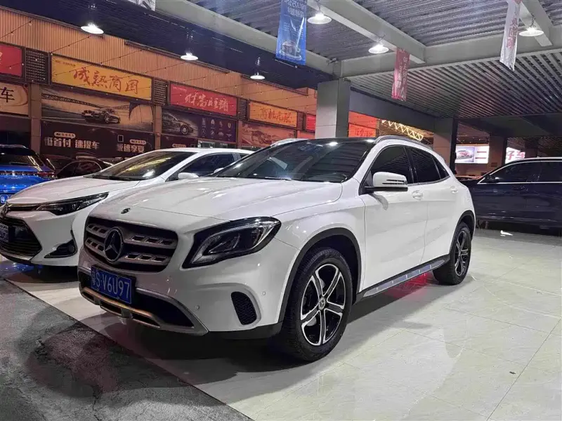 Mercedes-Benz GLA, 2019