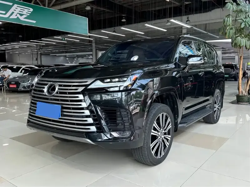 Lexus LX, 2024