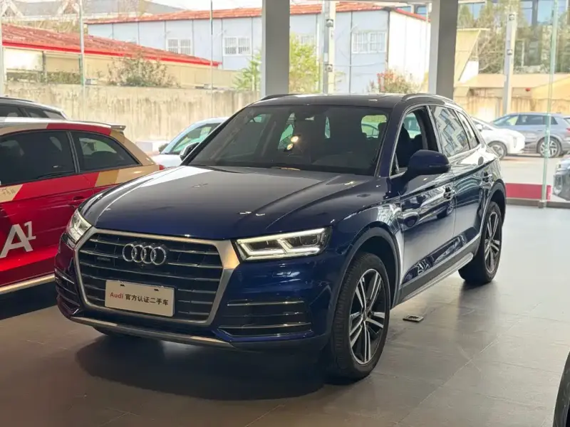 Audi Q5L, 2020