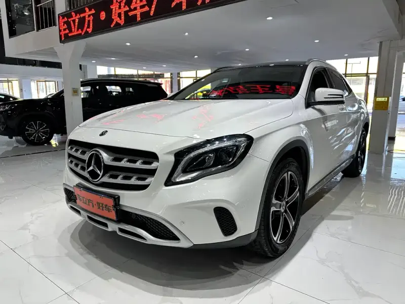 Mercedes-Benz GLA, 2018