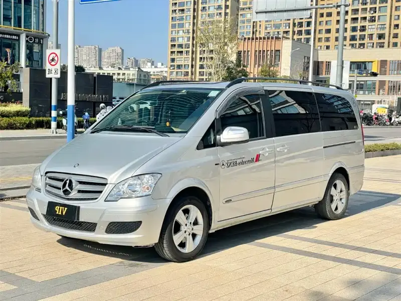 Mercedes-Benz Viano, 2012
