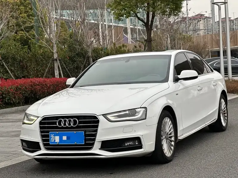 Audi A4L, 2016