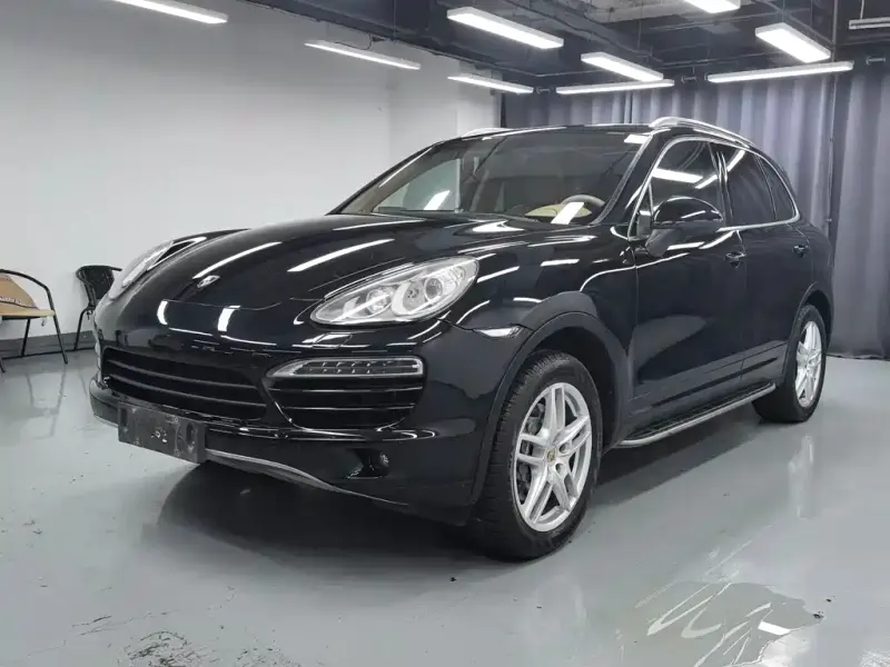 Porsche Cayenne, 2013