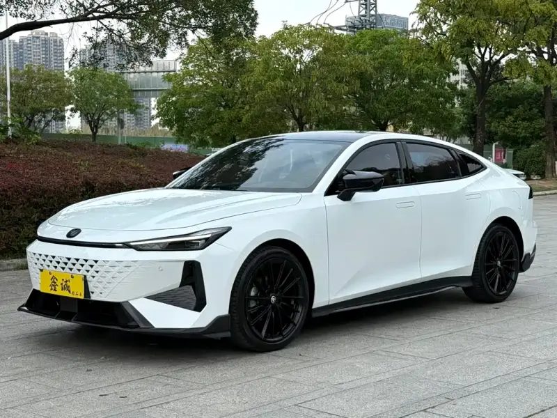 Changan UNI-V, 2024