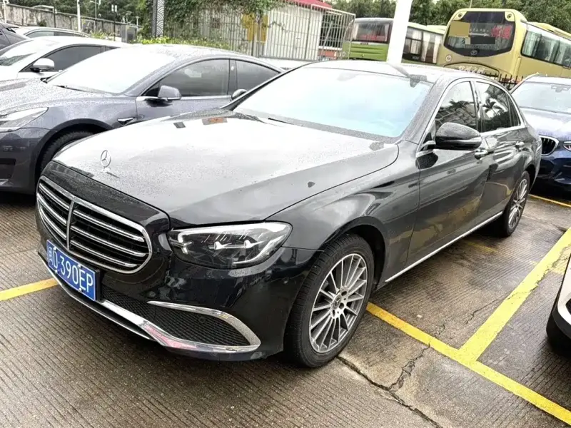 Mercedes-Benz E-Class, 2023