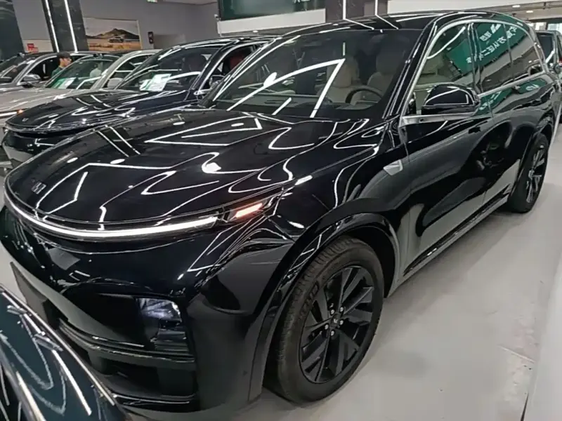 Li Auto Li L8, 2023