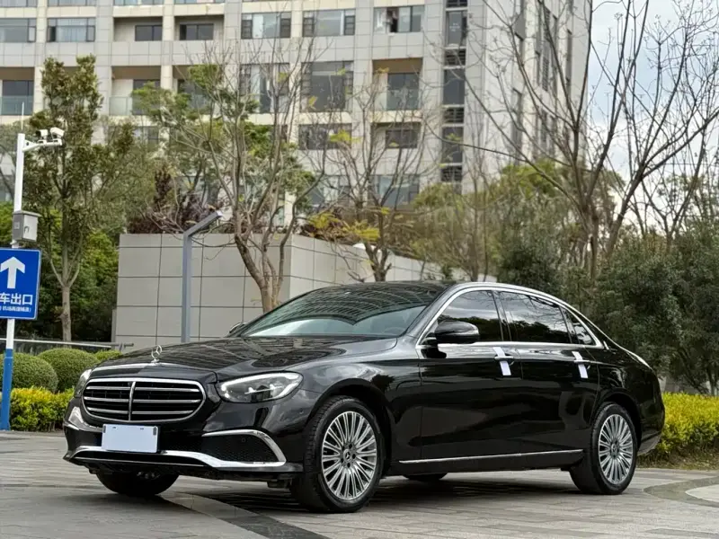 Mercedes-Benz E-Class, 2023