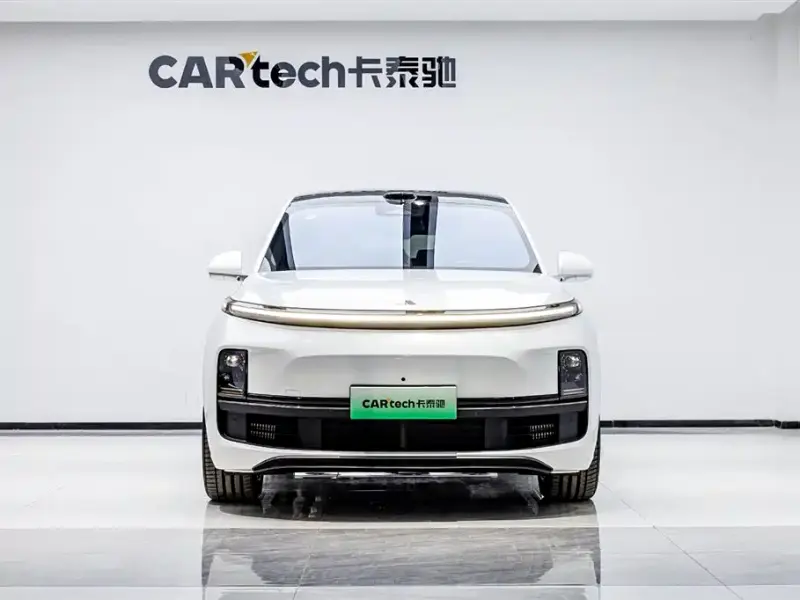 Li Auto Li L8, 2025