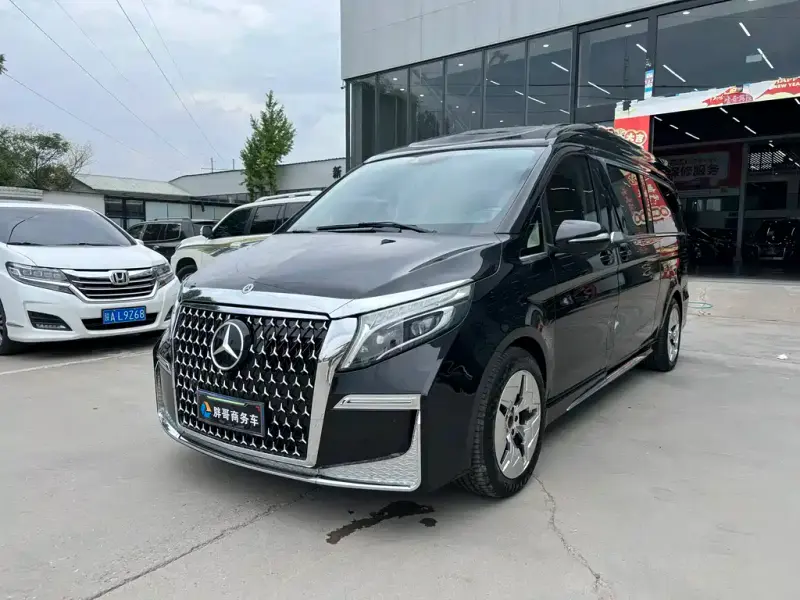 Mercedes-Benz V-Class, 2022